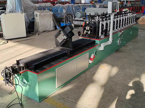 輕鋼龍骨機(jī)器