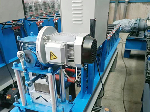 陰角地槽機(jī)